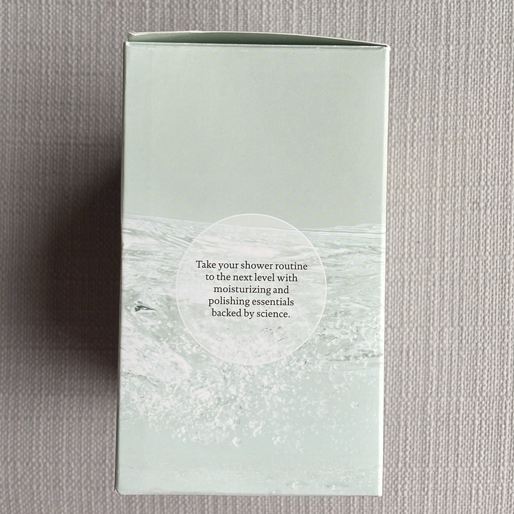 BIOSSANCE Smooth Start Body Set - Picture 6 of 13